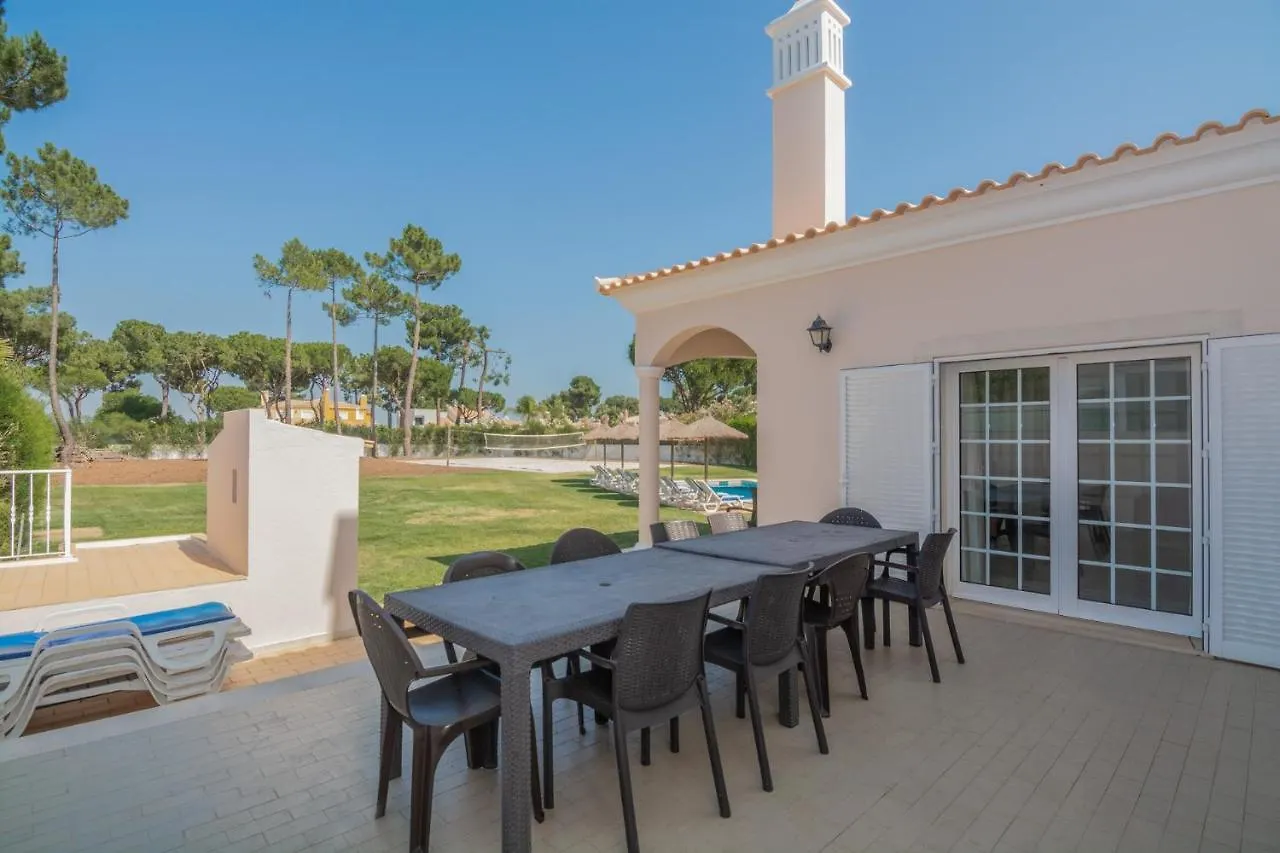 Beautiful 8-Bed Golf Villa In Vilamoura Algarve